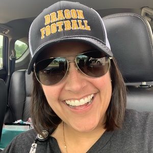 Meet your Posher, Roya